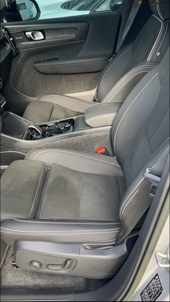 VOLVO XC40 P6 RECHARGE ELECTRIC PLUS