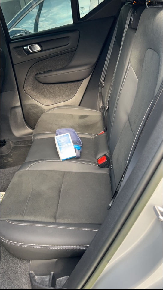 VOLVO XC40 P6 RECHARGE ELECTRIC PLUS