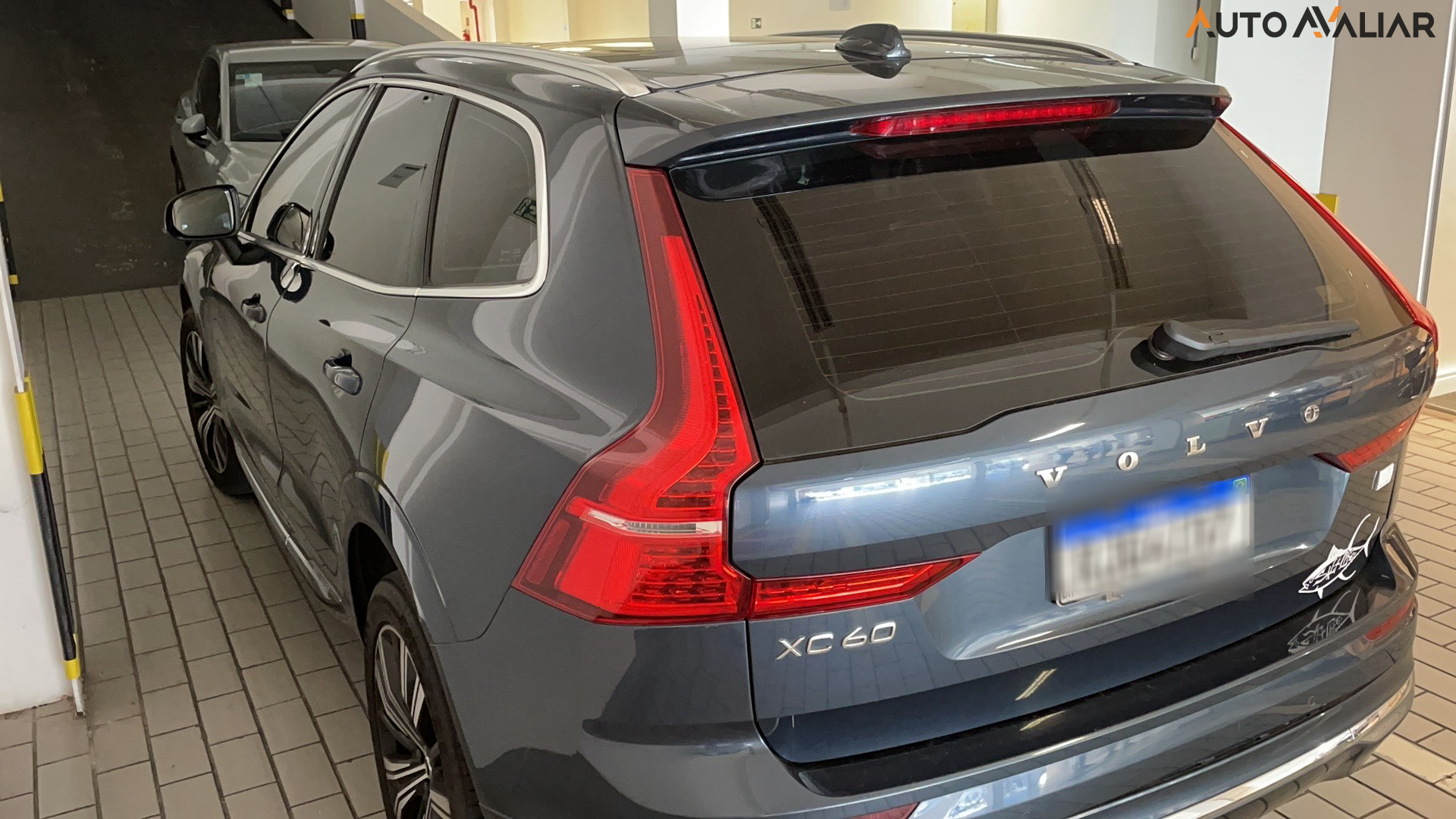 VOLVO XC60 2.0 T8 RECHARGE INSCRIPTION AWD GEARTRONIC