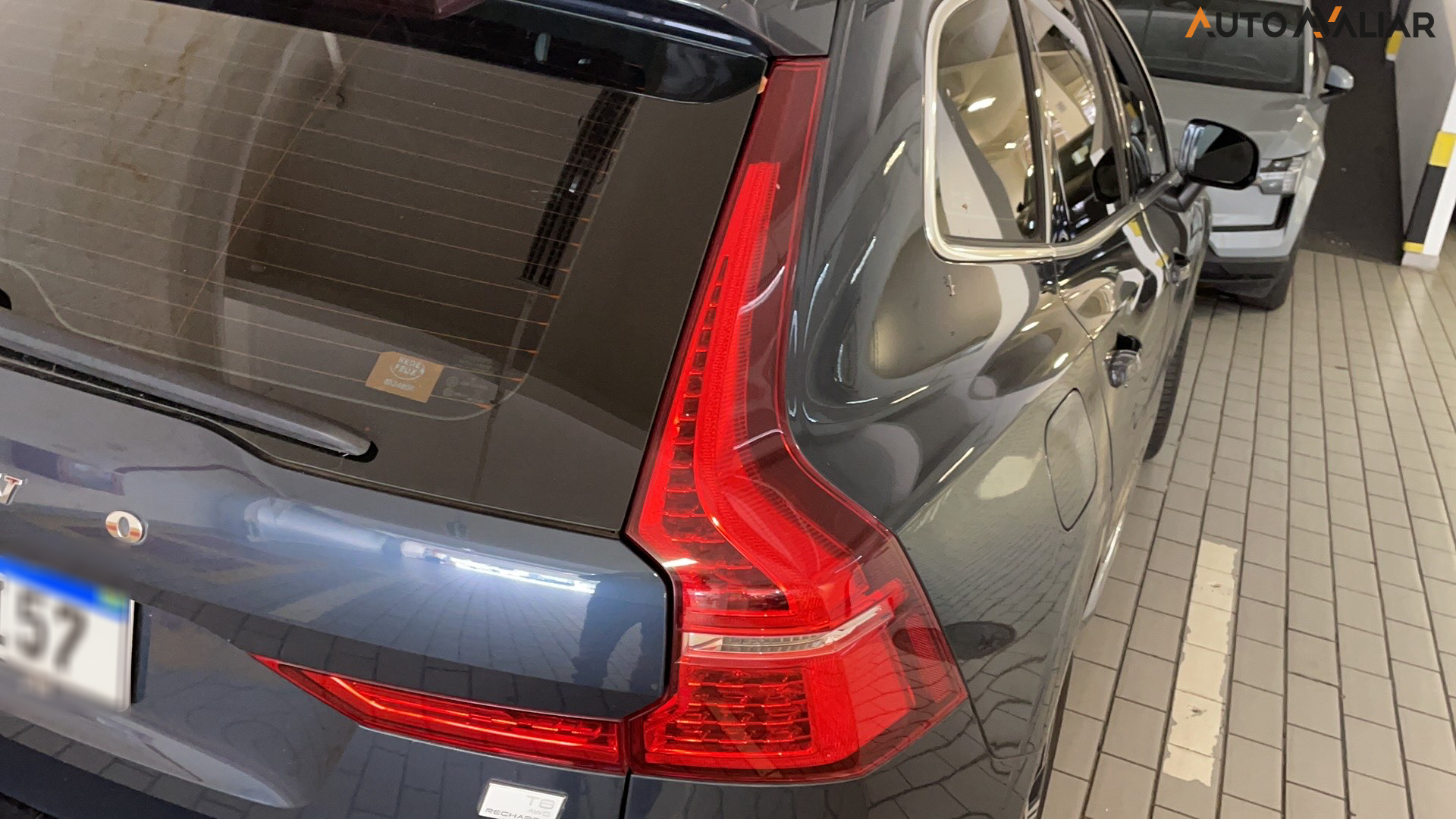 VOLVO XC60 2.0 T8 RECHARGE INSCRIPTION AWD GEARTRONIC