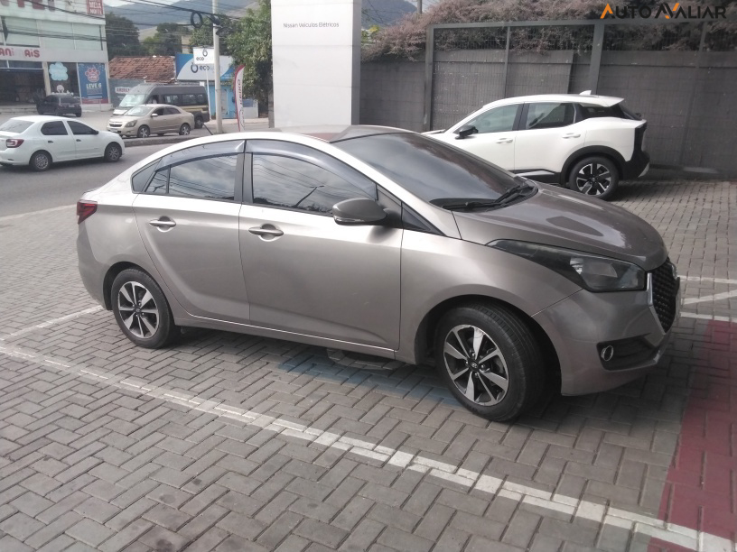 HYUNDAI HB20S 1.6 COMFORT STYLE 16V FLEX 4P AUTOMATICO