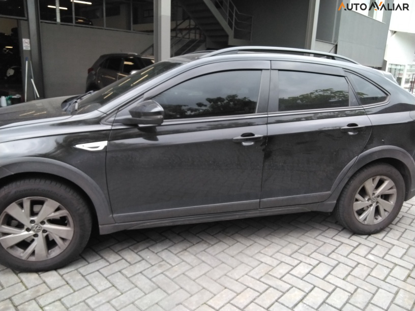 VOLKSWAGEN NIVUS 1.0 200 TSI TOTAL FLEX COMFORTLINE AUTOMÁTICO