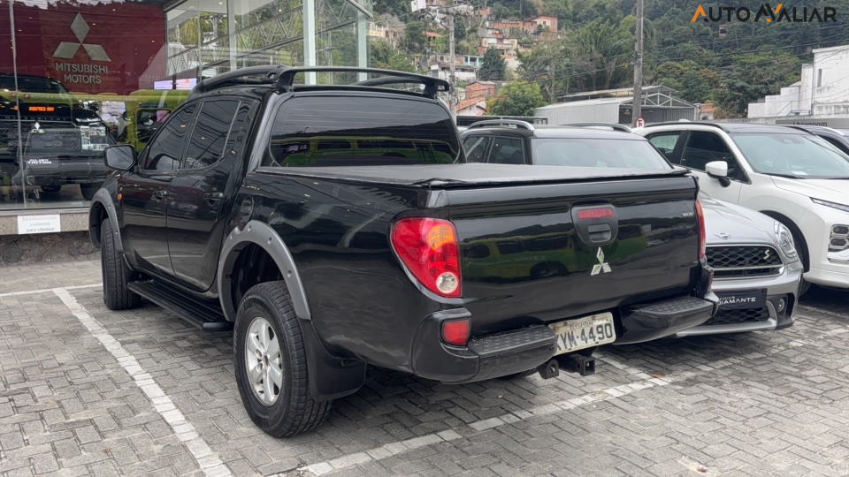 MITSUBISHI L200 GLS 4X4-MT 3.2 16V TB-IC
