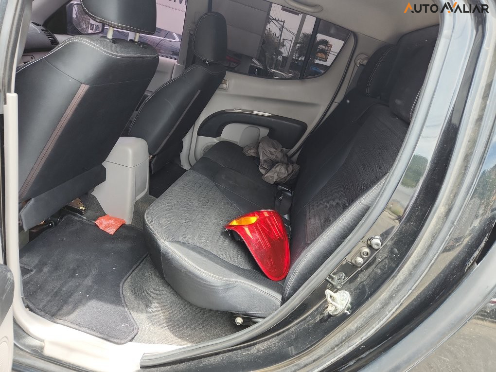 MITSUBISHI L200 HLS 4X2-MT 2.4 16V(FLEX)