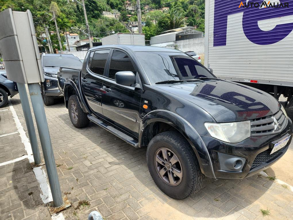 MITSUBISHI L200 HLS 4X2-MT 2.4 16V(FLEX)