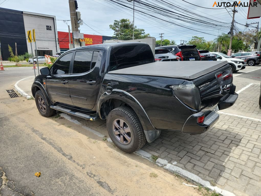 MITSUBISHI L200 HLS 4X2-MT 2.4 16V(FLEX)