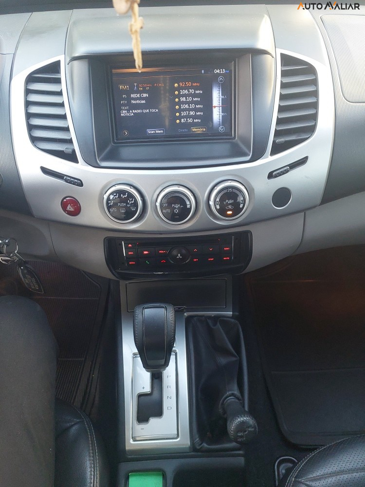 MITSUBISHI L200 TRITON  2.4 16V TURBO DIESEL SPORT HPE CD 4P 4X4 AUTOMATICO