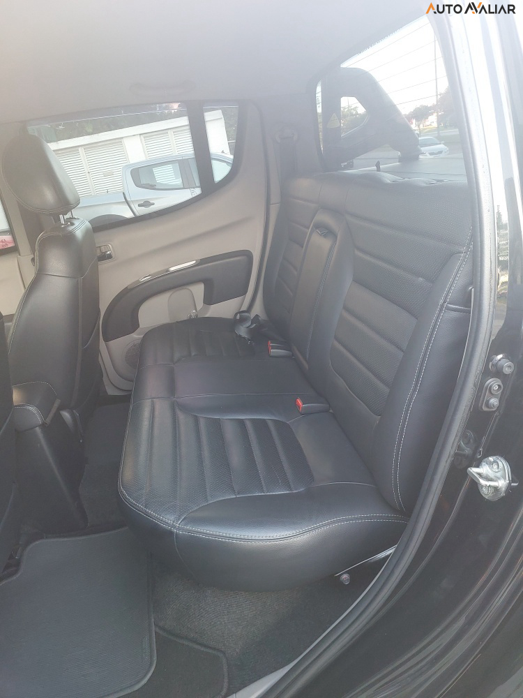 MITSUBISHI L200 TRITON  2.4 16V TURBO DIESEL SPORT HPE CD 4P 4X4 AUTOMATICO