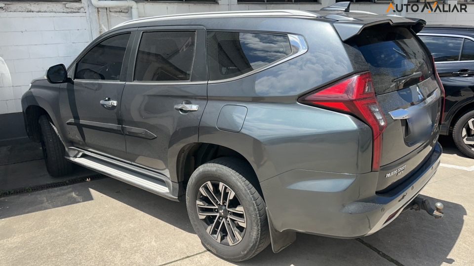 MITSUBISHI PAJERO SPORT 2.4 16V MIVEC TURBO DIESEL HPE AWD AUTOMATICO