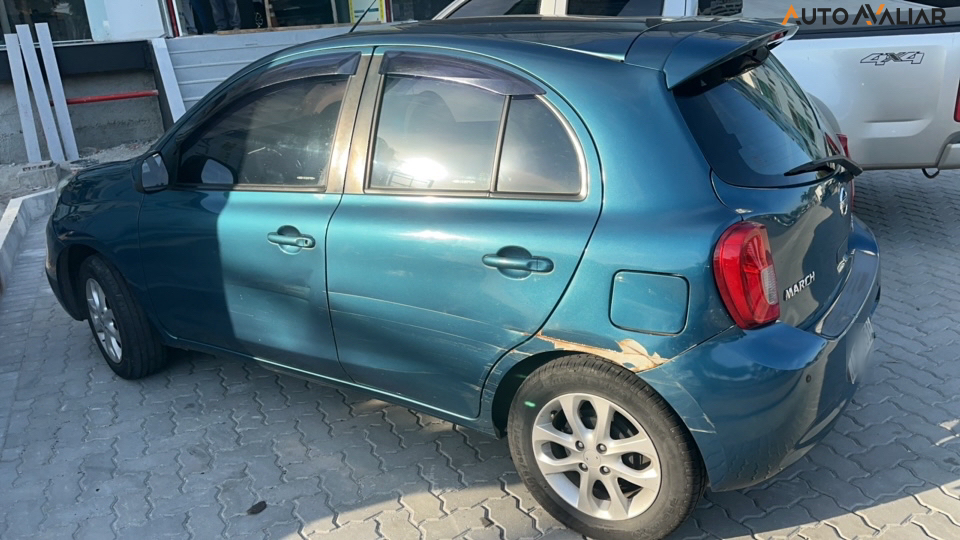 NISSAN MARCH 1.6 SV 16V FLEX 4P XTRONIC
