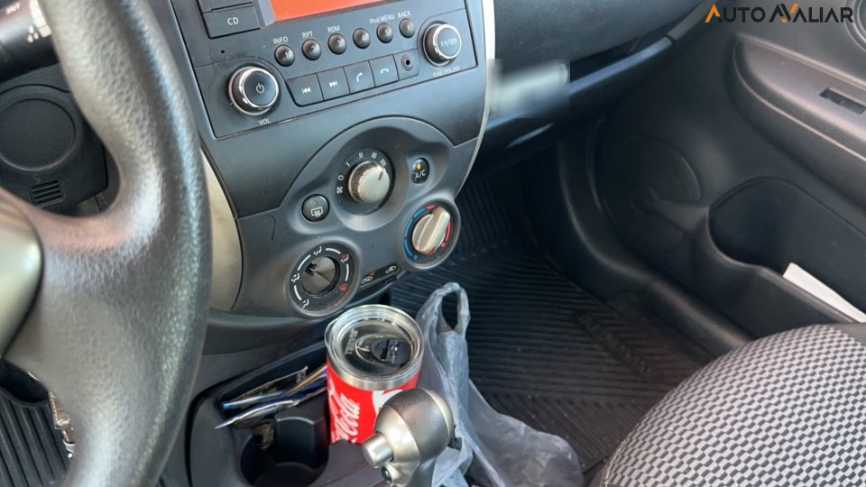 NISSAN MARCH 1.6 SV 16V FLEX 4P XTRONIC