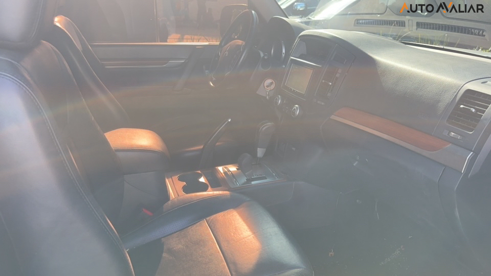 MITSUBISHI PAJERO FULL 3.8 HPE 4X4 V6 24V GASOLINA 2P AUTOMATICO