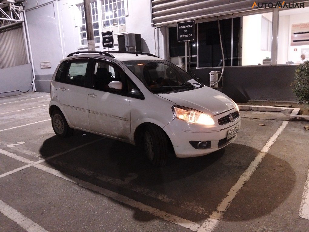 FIAT IDEA 1.4 MPI ATTRACTIVE 8V FLEX 4P MANUAL