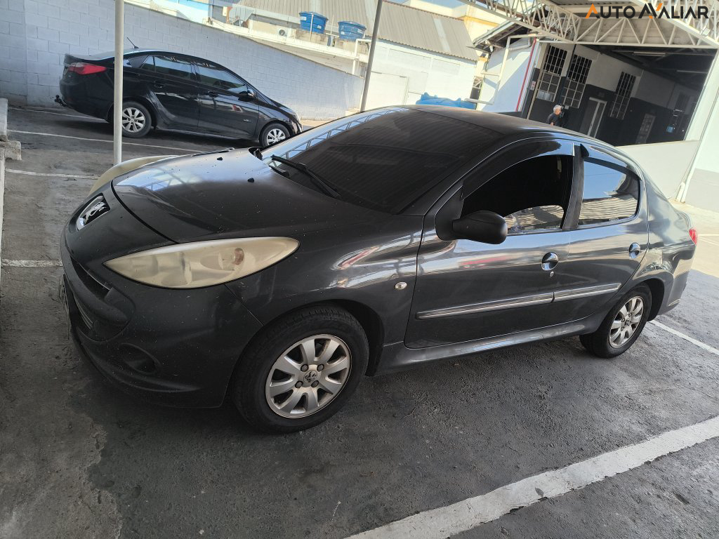 PEUGEOT 207 1.4 XR PASSION SPORT 8V FLEX 4P MANUAL