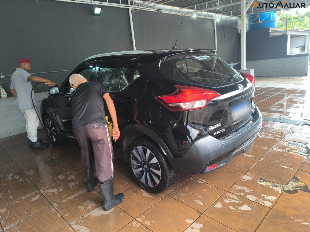 NISSAN KICKS 1.6 16V FLEXSTART SV 4P XTRONIC