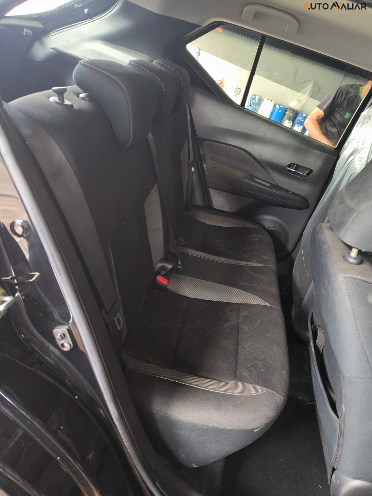 NISSAN KICKS 1.6 16V FLEXSTART SV 4P XTRONIC