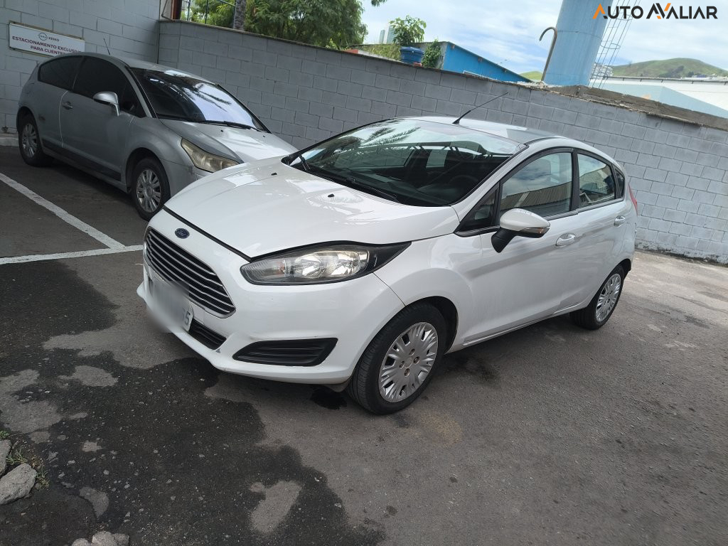 FORD FIESTA 1.6 SE HATCH 16V FLEX 4P MANUAL