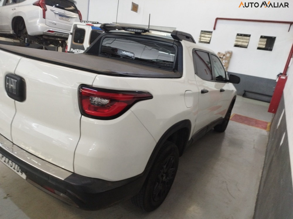 FIAT TORO 1.8 16V EVO FLEX ENDURANCE AT6
