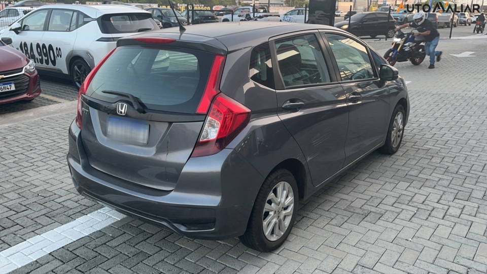 HONDA FIT 1.5 LX 16V FLEX 4P AUTOMATICO