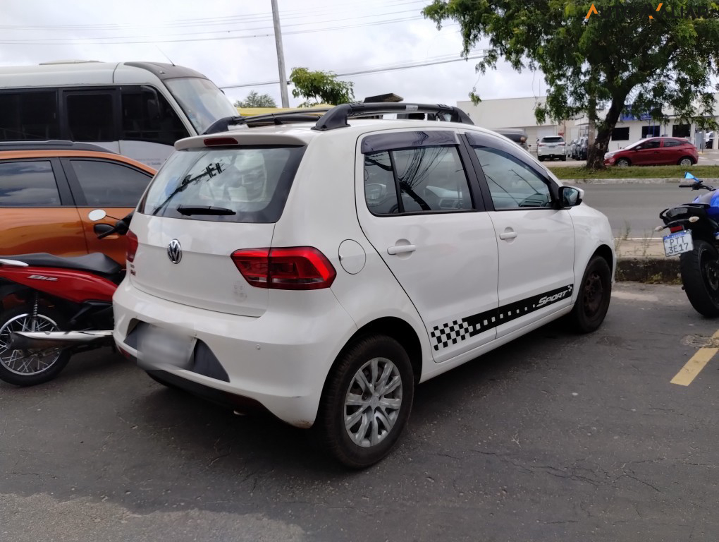 VOLKSWAGEN FOX 1.0 MPI TRENDLINE 12V FLEX 4P MANUAL