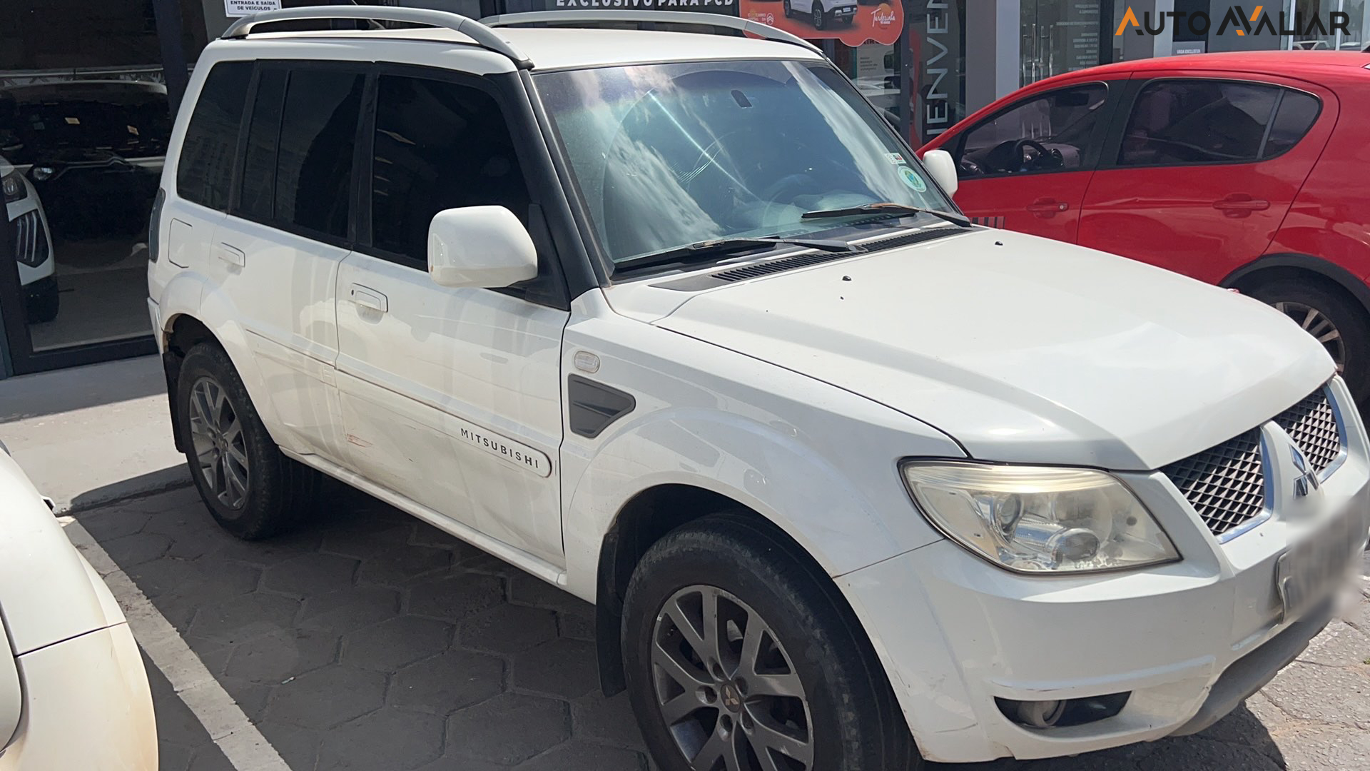 MITSUBISHI PAJERO TR4 2.0 4X2 16V 140CV FLEX 4P AUTOMATICO