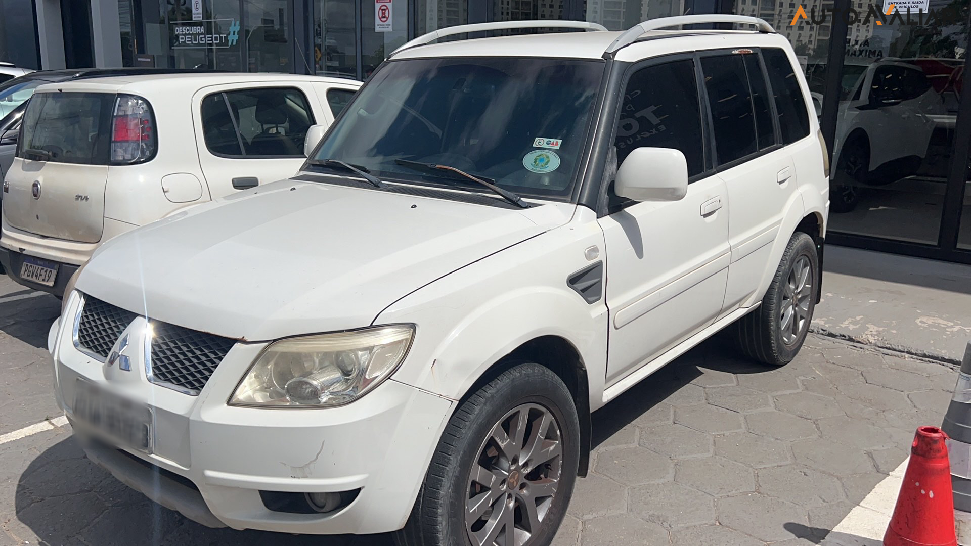 MITSUBISHI PAJERO TR4 2.0 4X2 16V 140CV FLEX 4P AUTOMATICO