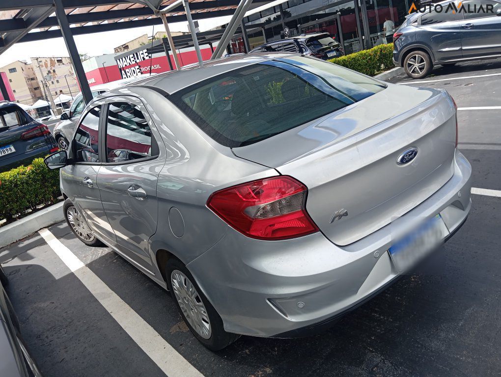 FORD KA 1.5 TI-VCT FLEX SE PLUS SEDAN AUTOMATICO