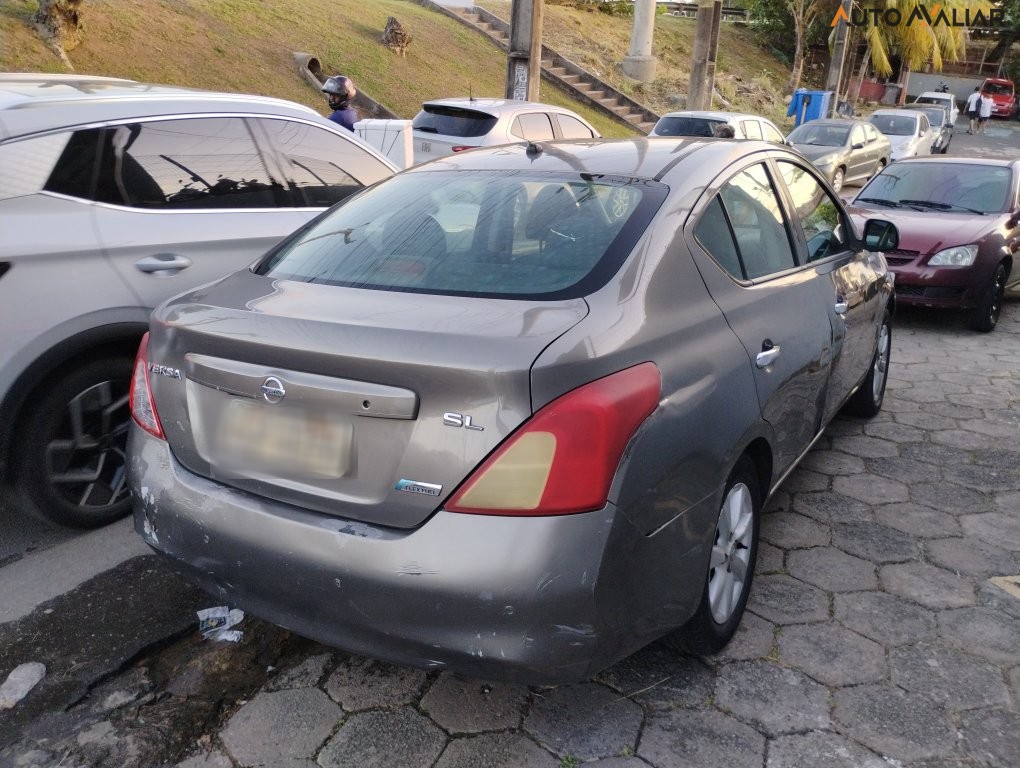 NISSAN VERSA 1.6 16V FLEX SL 4P MANUAL