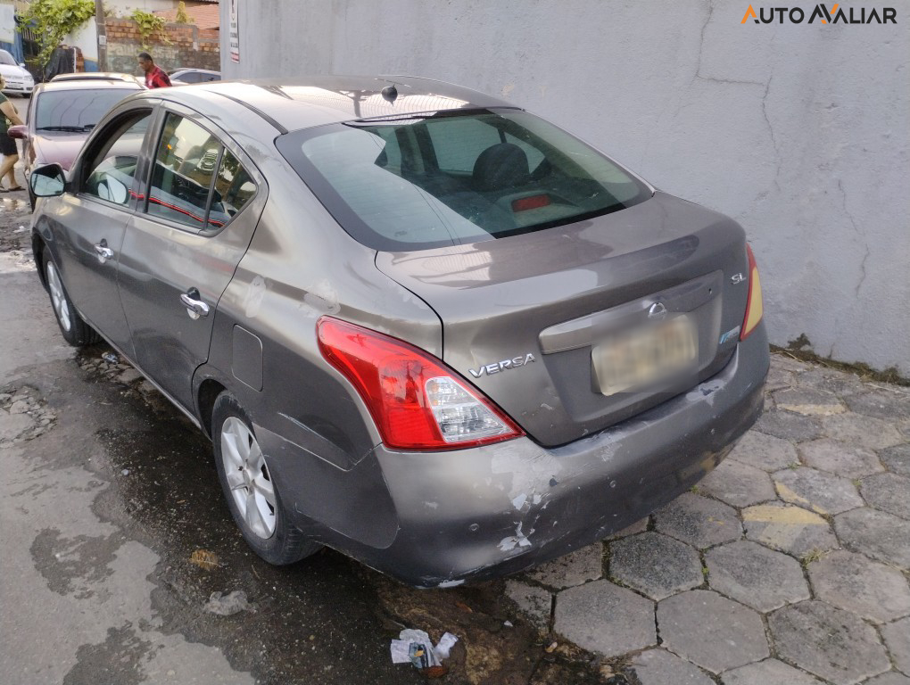 NISSAN VERSA 1.6 16V FLEX SL 4P MANUAL