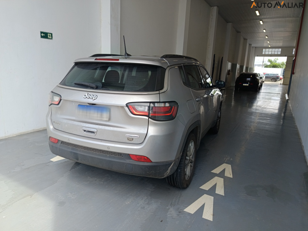 JEEP COMPASS 1.3 T270 TURBO FLEX LONGITUDE AT6