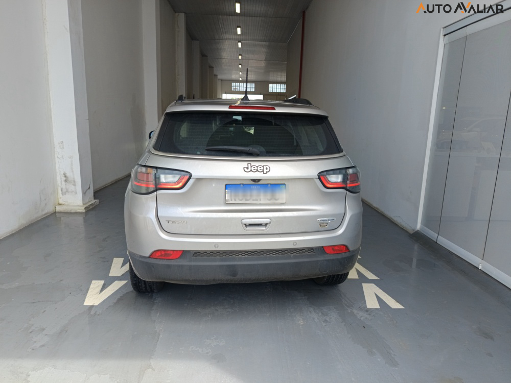 JEEP COMPASS 1.3 T270 TURBO FLEX LONGITUDE AT6