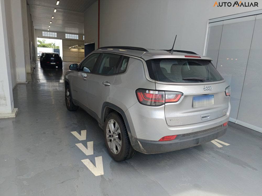 JEEP COMPASS 1.3 T270 TURBO FLEX LONGITUDE AT6