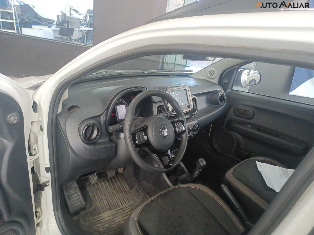 FIAT MOBI 1.0 EVO FLEX TREKKING MANUAL