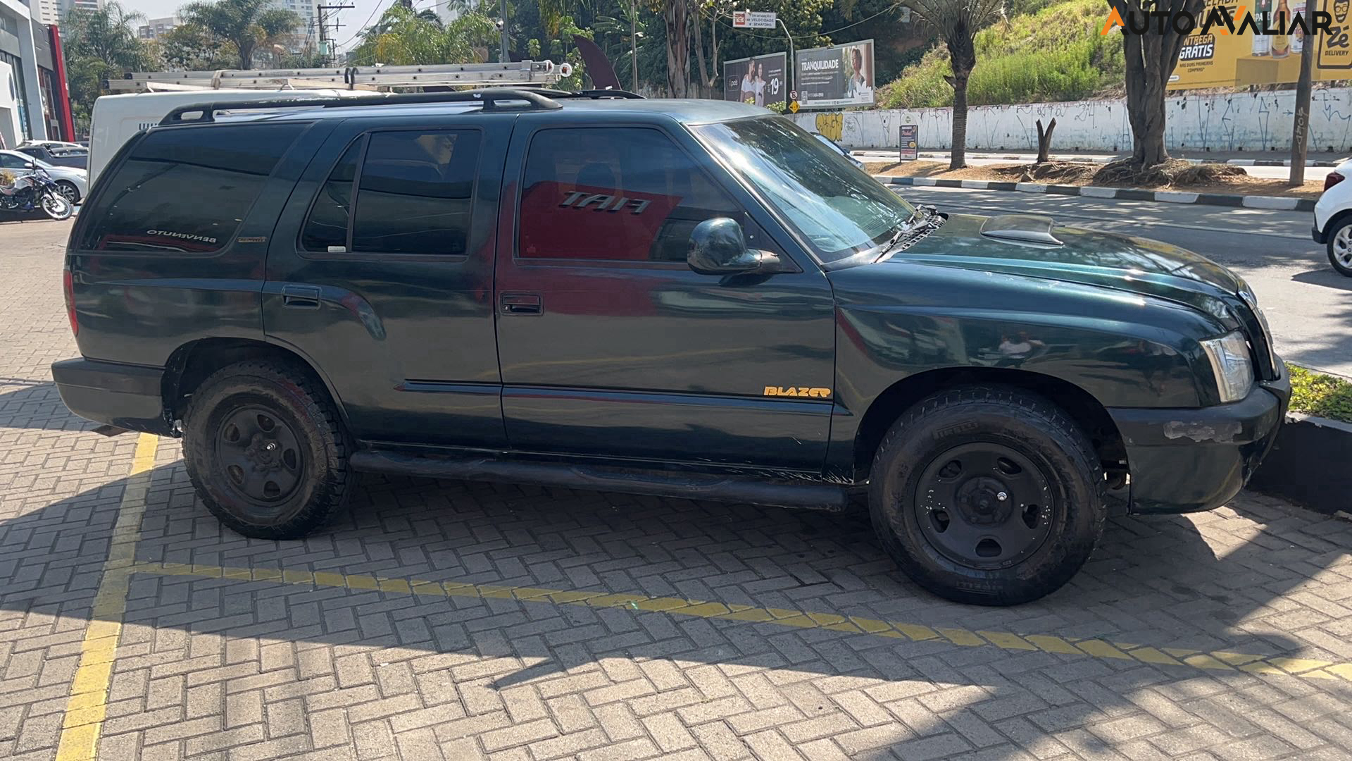 CHEVROLET BLAZER 4.3 SFI DLX EXECUTIVE 4X4 V6 12V GASOLINA 4P MANUAL