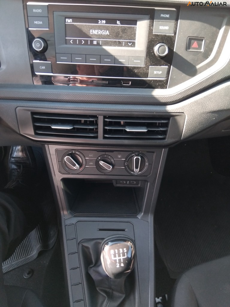 VOLKSWAGEN POLO 1.0 MPI TRACK MANUAL