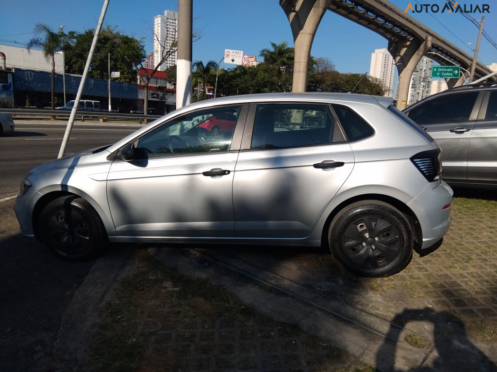 VOLKSWAGEN POLO 1.0 MPI TRACK MANUAL