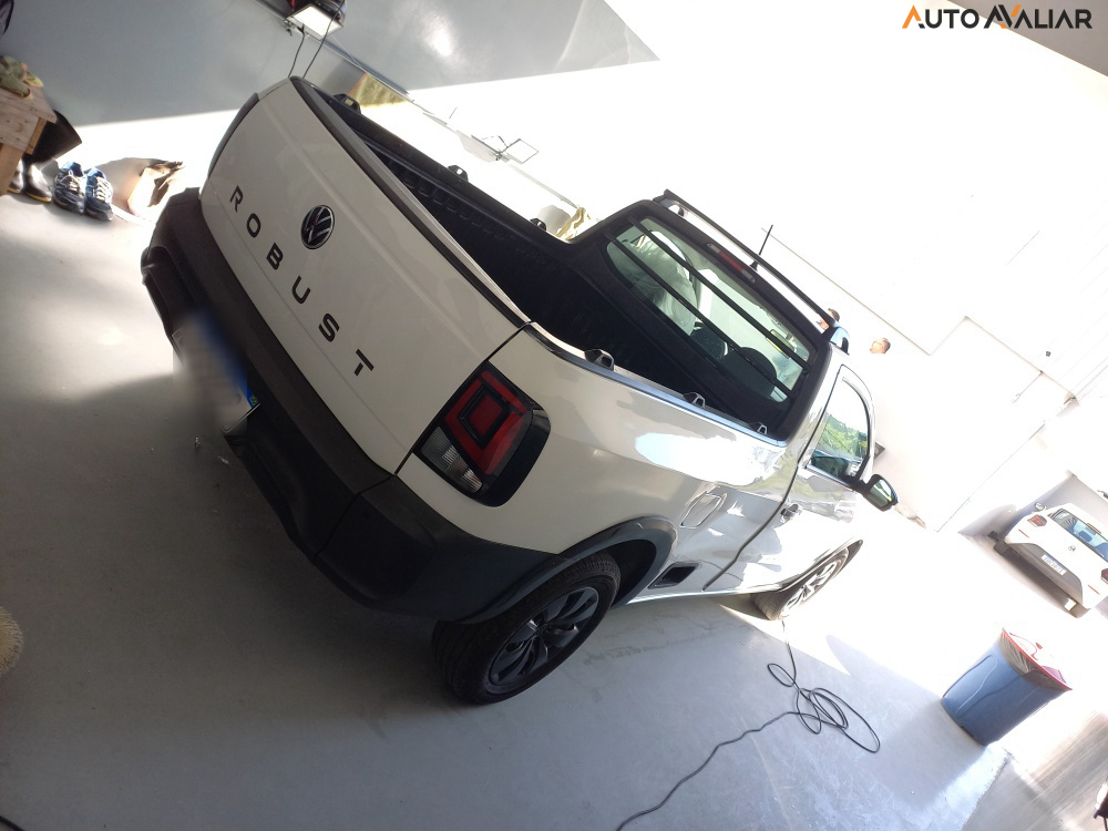 VOLKSWAGEN SAVEIRO 1.6 MSI ROBUST CS 16V FLEX 2P MANUAL