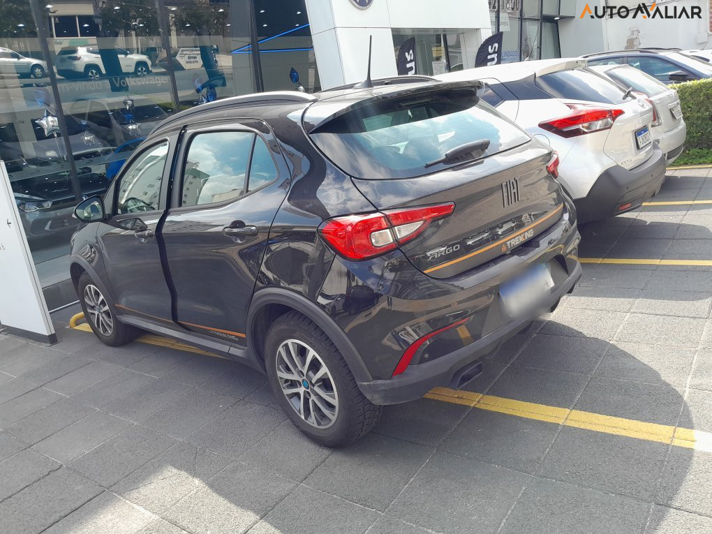 FIAT ARGO 1.3 FIREFLY FLEX TREKKING MANUAL