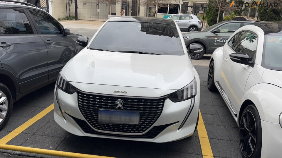PEUGEOT 208 1.0 TURBO 200 FLEX GRIFFE CVT