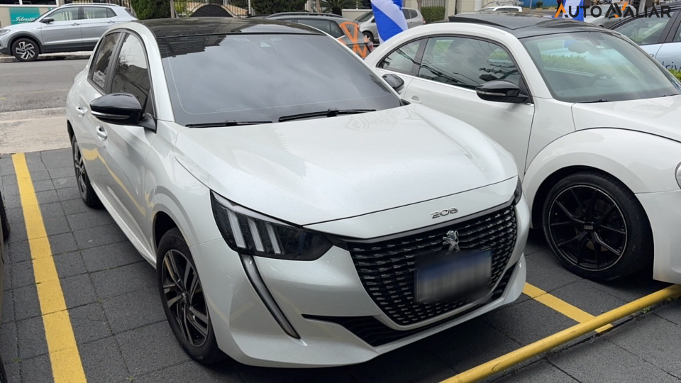 PEUGEOT 208 1.0 TURBO 200 FLEX GRIFFE CVT