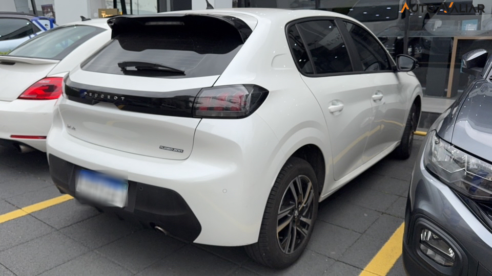 PEUGEOT 208 1.0 TURBO 200 FLEX GRIFFE CVT