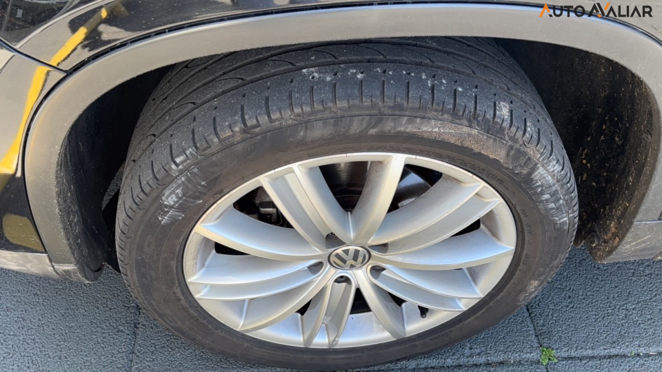 VOLKSWAGEN TIGUAN 1.4 TSI 16V TURBO GASOLINA 4P DSG