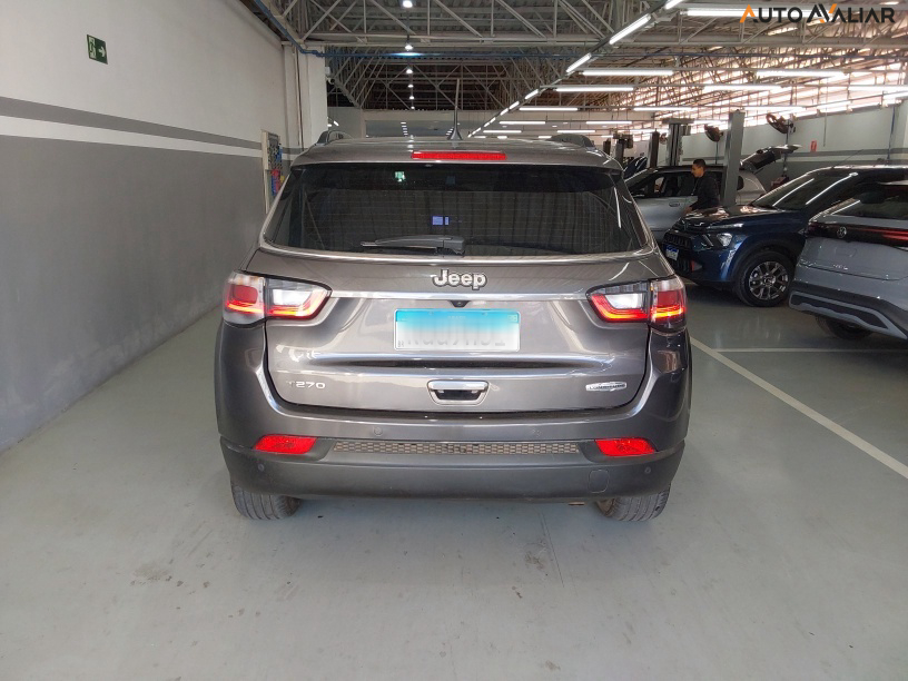 JEEP COMPASS 1.3 T270 TURBO FLEX LONGITUDE AT6