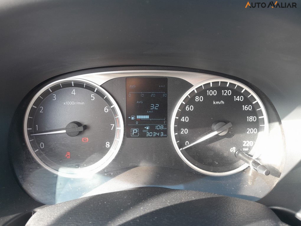 NISSAN KICKS 1.6 16V FLEXSTART ACTIVE XTRONIC