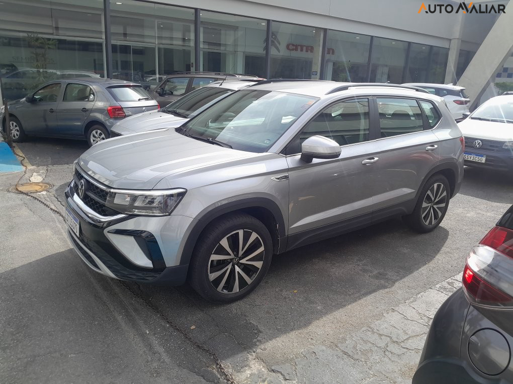 VOLKSWAGEN TAOS 1.4 250 TSI TOTAL FLEX COMFORTLINE AUTOMÁTICO