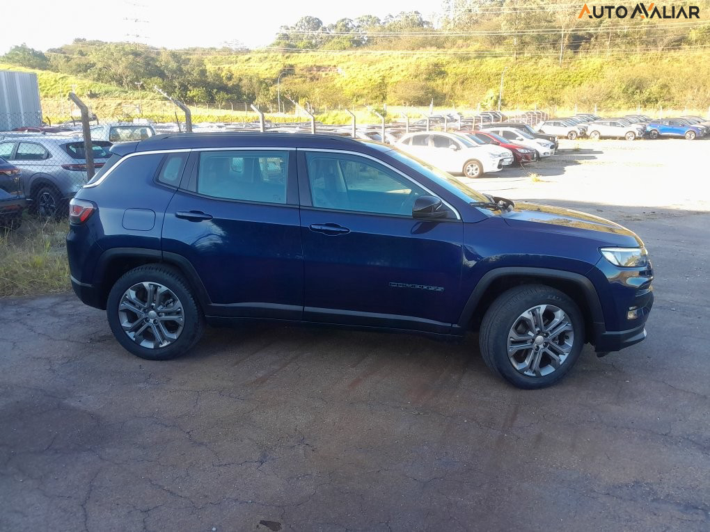JEEP COMPASS 1.3 T270 TURBO FLEX LONGITUDE AT6