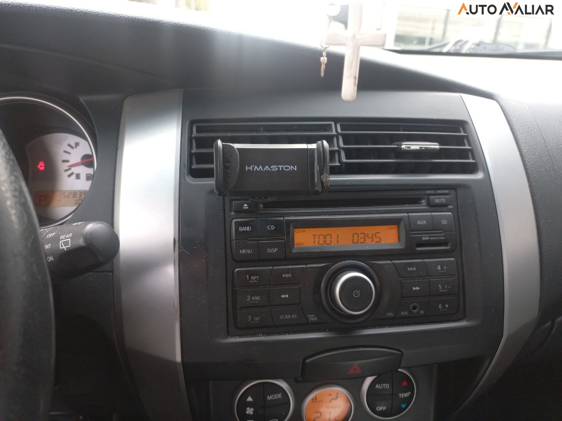 NISSAN LIVINA 1.8 SL X-GEAR 16V FLEX 4P AUTOMATICO