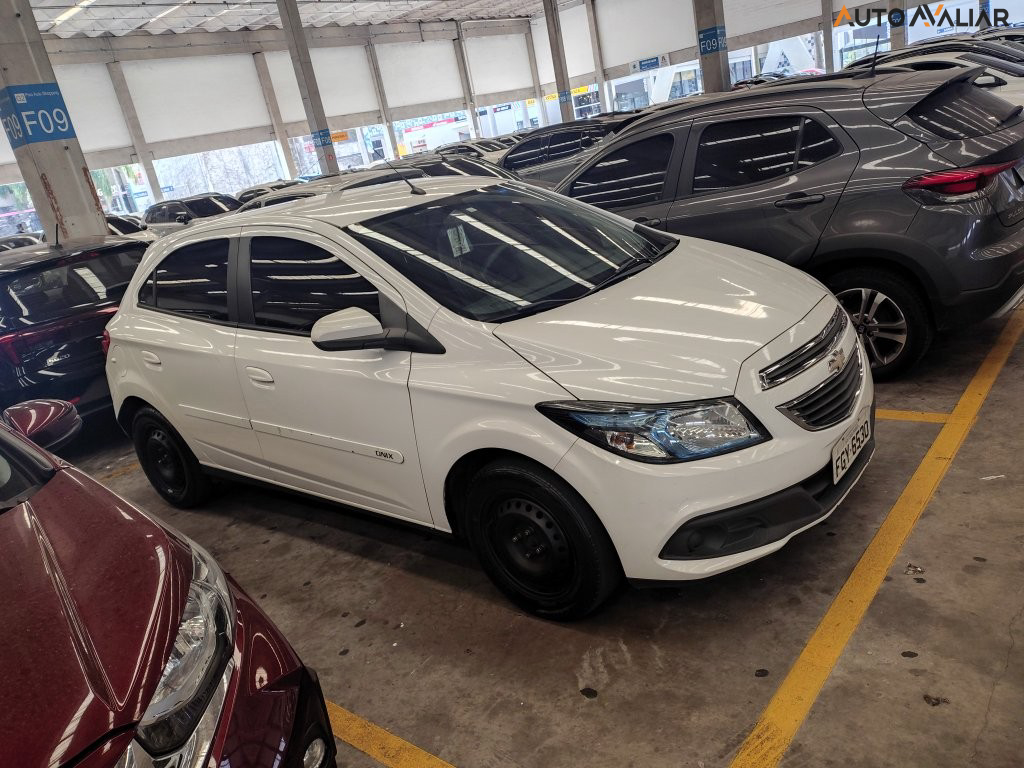 CHEVROLET ONIX 1.4 MPFI LT 8V FLEX 4P MANUAL