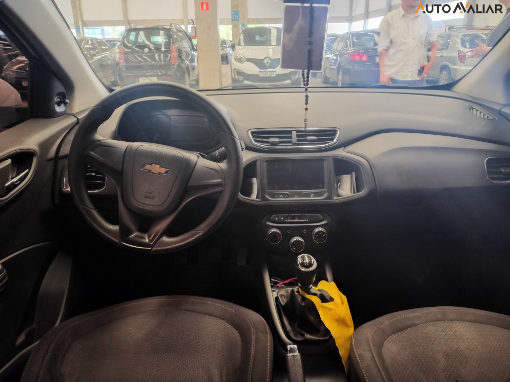 CHEVROLET ONIX 1.4 MPFI LT 8V FLEX 4P MANUAL