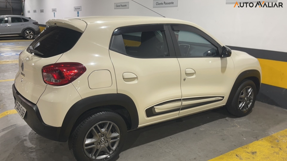 RENAULT KWID 1.0 12V SCE FLEX INTENSE MANUAL